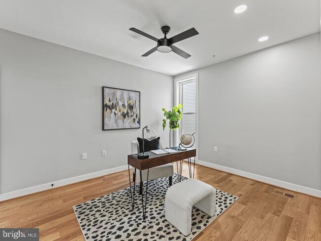 Building Photo - 4320 7th St NW