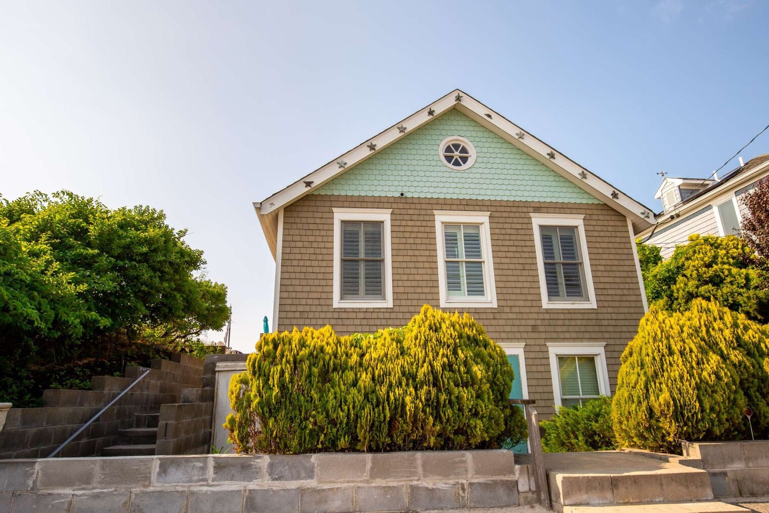 Building Photo - 148 Creek Rd