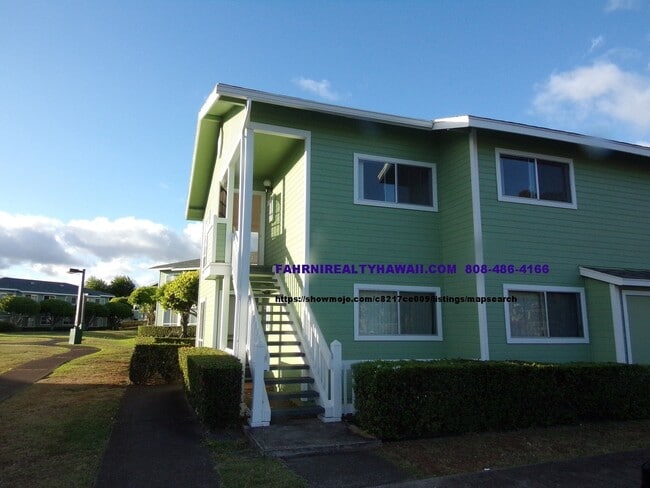 Building Photo - Mililani Parkway 2 Bedroom 1 Bath with 2 P...