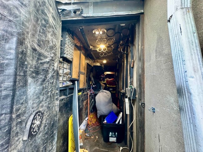 Building Photo - 239 Morningside Ave