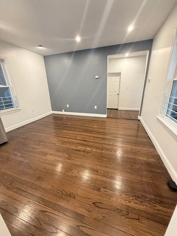 Building Photo - 112 Hollingsworth St