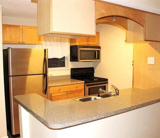Building Photo - 2500 Winding Creek Blvd
