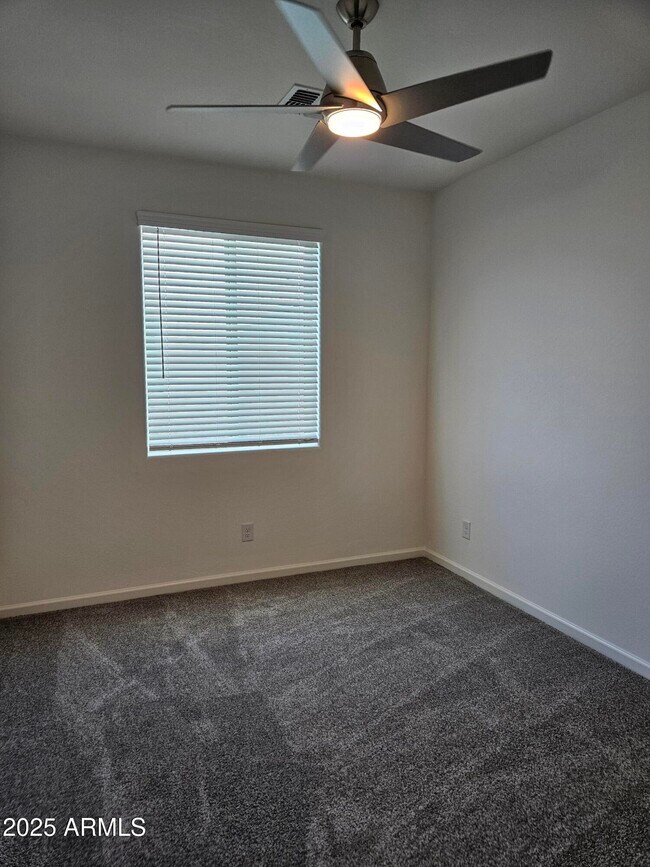 Building Photo - 651 N Ironwood Dr