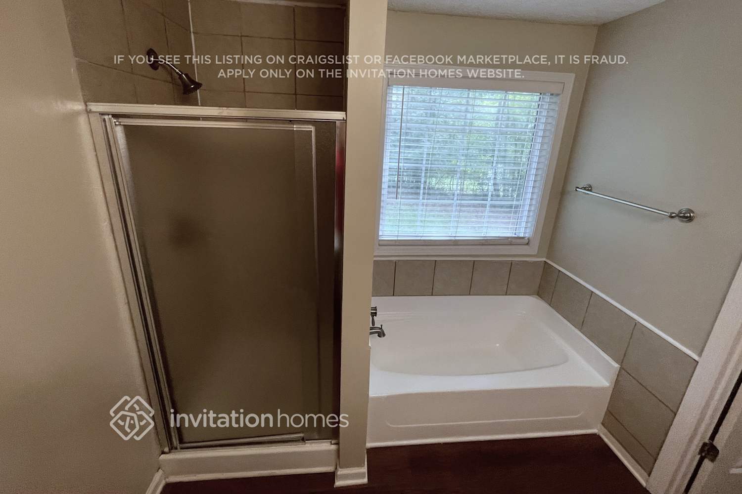 Building Photo - 8945 Ochil Ln