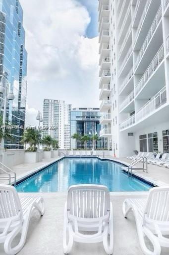 Building Photo - 1200 Brickell Bay Dr