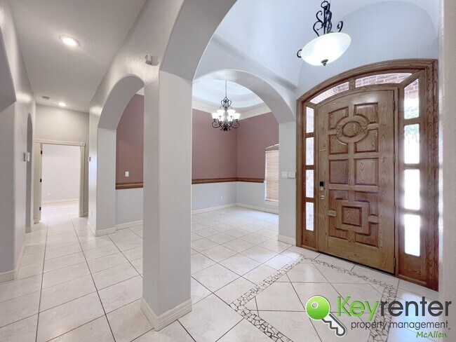 Building Photo - 3Bed/2Bath Gorgeous and move in ready.  (S...