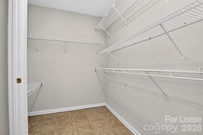 Building Photo - 8115 Kincaid Ct