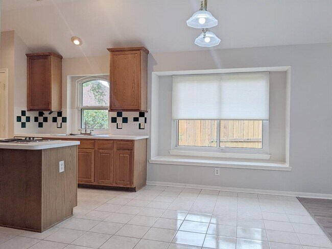 Building Photo - 4611 Rainbow Valley Ct