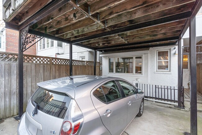 Building Photo - 2616 Connecticut Ave NW