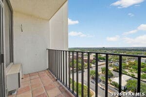 Building Photo - 7701 Wurzbach Rd