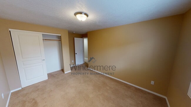 Building Photo - 1233 Southwest Carver Street