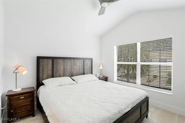 Building Photo - 775 Hampton Cir