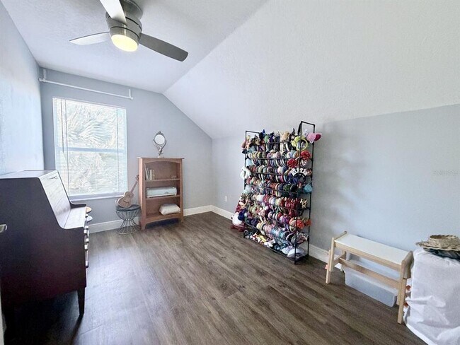 Building Photo - 5705 Tanagergrove Way