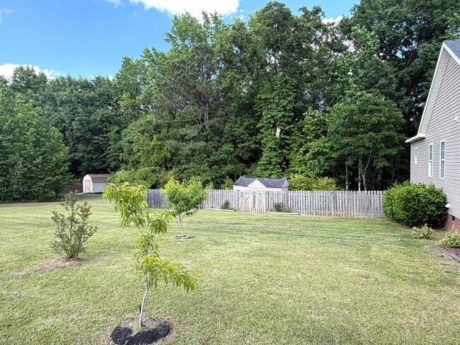 Building Photo - 245 Jarrett Bay Ln