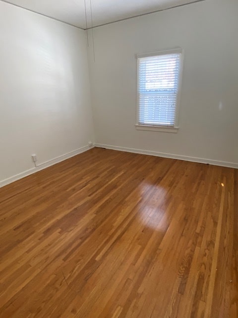 Building Photo - 448 N Orange Grove Ave