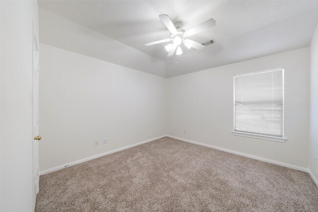 Building Photo - 14213 Stone Bluff Ln