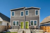 Building Photo - 4711-B Columbine St