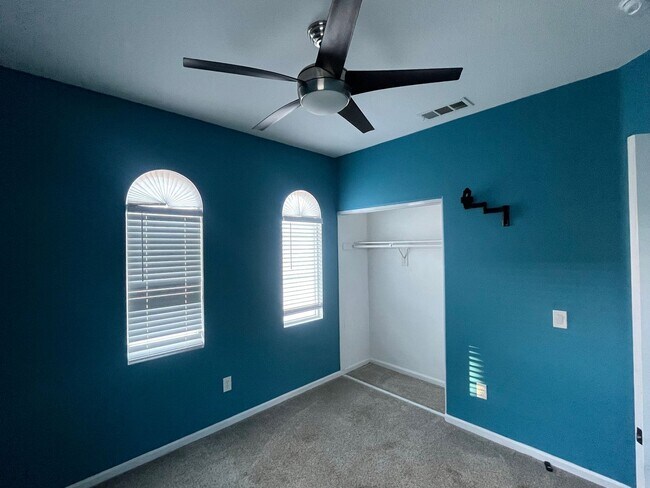 Building Photo - 35108 Via Santa Catalina