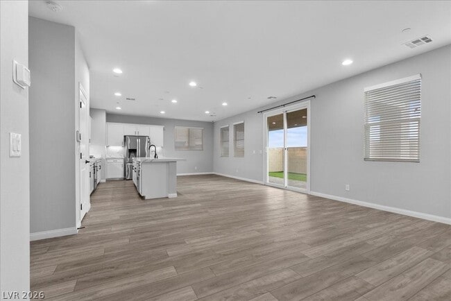 Building Photo - 10423 Stroma Ave