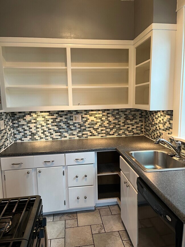 Building Photo - 2251 N 5th St