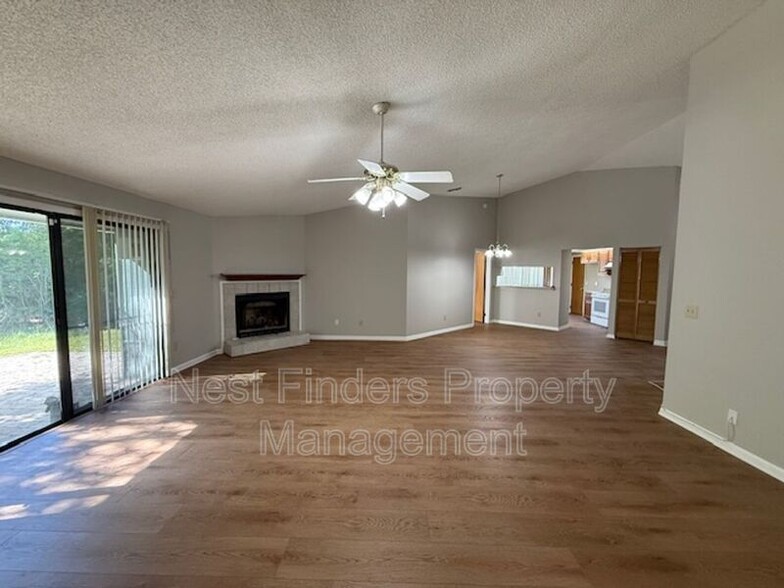 Building Photo - 11290 Southbury Pl