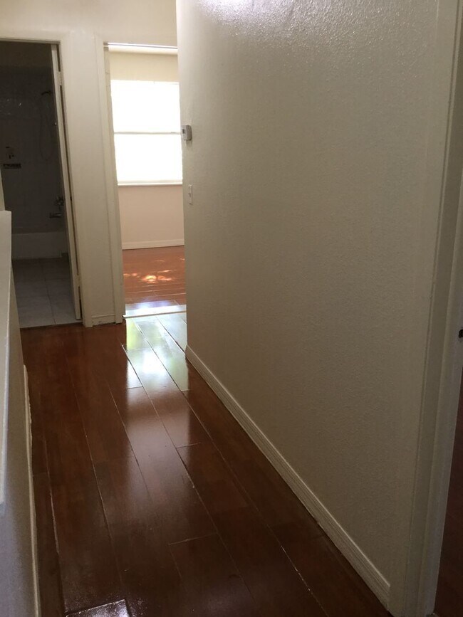 Building Photo - SOUTHEAST ORLANDO - 3BR/2.5BA TOWNHOME
