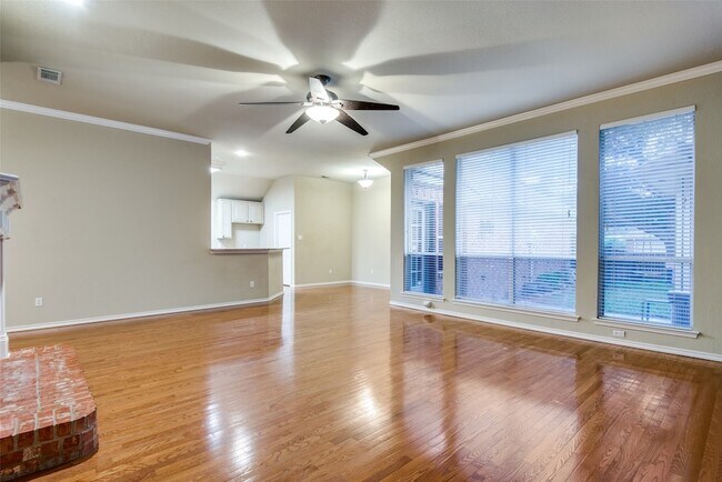 Building Photo - 1331 Capstan Dr
