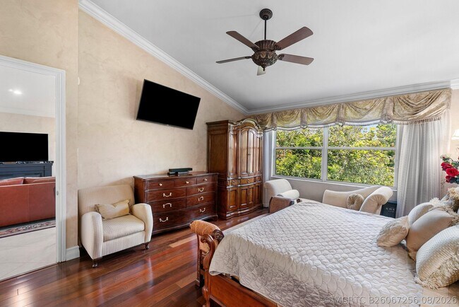 Building Photo - 6181 Island Walk