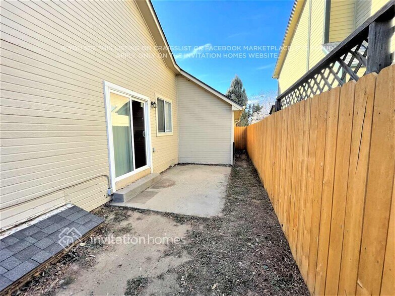 Building Photo - 4534 S Quintero St