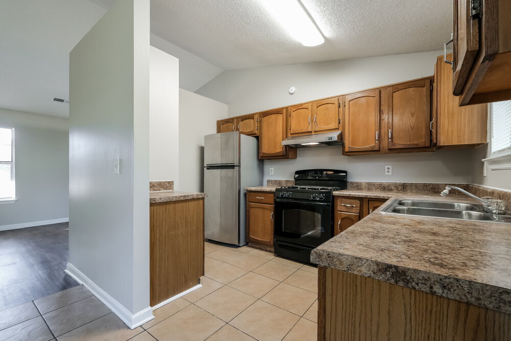 Building Photo - 3230 Pearce Ct