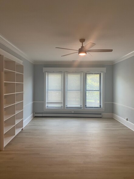 Building Photo - 7 Public Sq