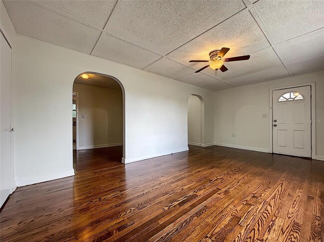 Building Photo - 2938 Avenue G NW
