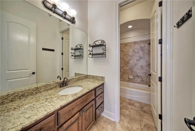 Building Photo - 10916 Bidens Pl