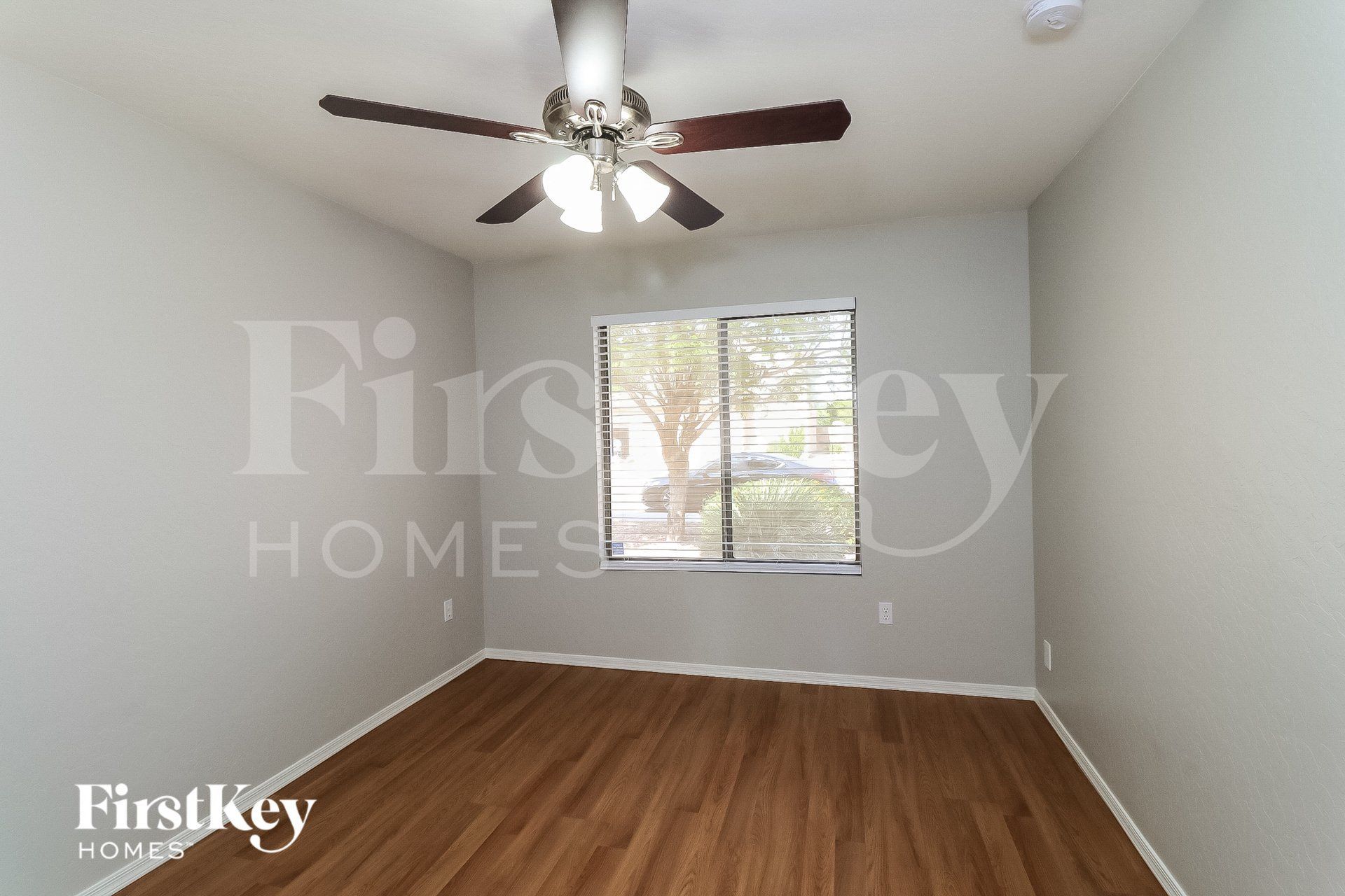 Building Photo - 9351 W Palmer Dr