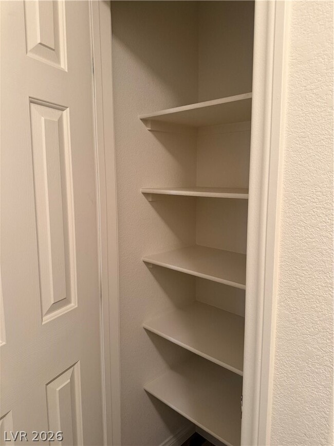 Building Photo - 7837 Morning Flower Ln