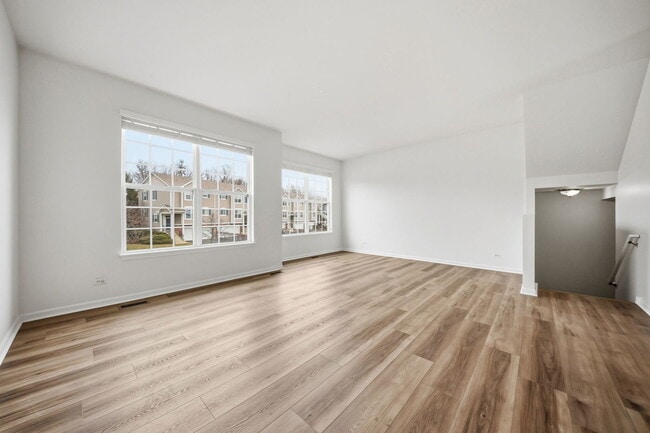 Building Photo - 2249 Hudson Cir