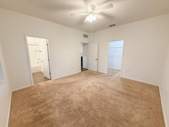 Building Photo - 16335 Winding Blossom Dr