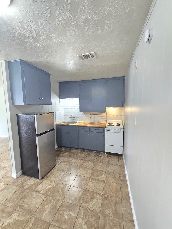 Building Photo - 509 Truman St