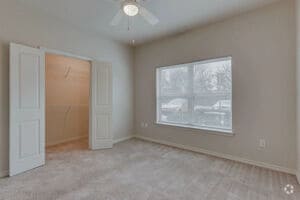 Building Photo - Hutchins Gateway Apartments