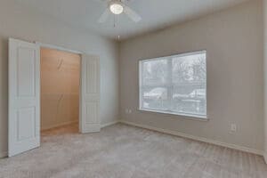 Building Photo - Hutchins Gateway Apartments