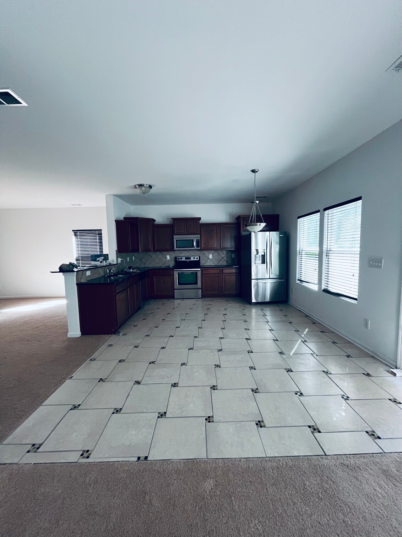 Building Photo - 1528 Logan Patrick Ct