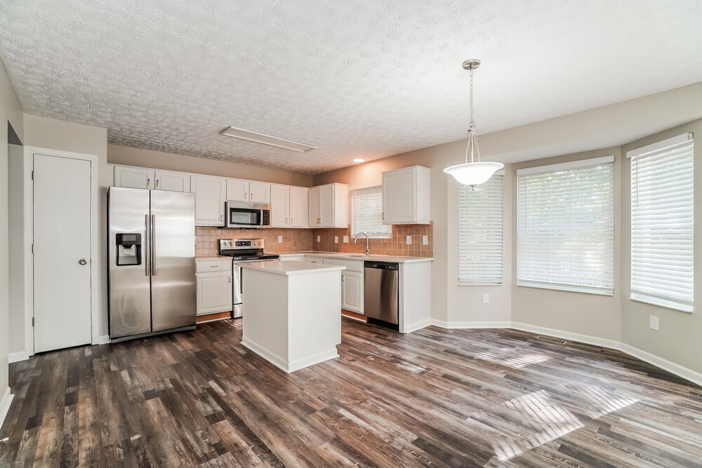 Building Photo - 1561 Meadowlark Ln