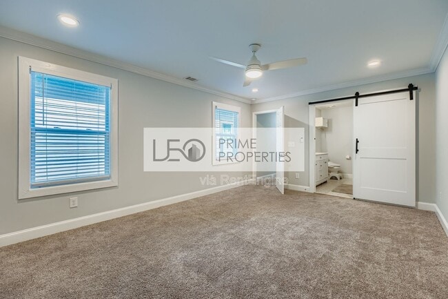 Building Photo - 677 Ira St SW