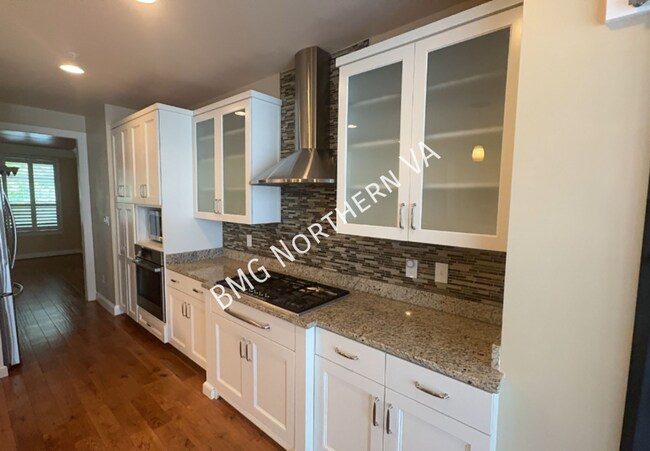 Building Photo - 12198 Chancery Station Cir