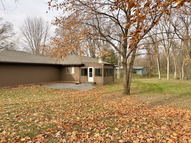 Building Photo - 9807 Double Ditch Cir