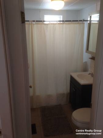 Building Photo - 44 Orchard St