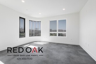 Building Photo - 3450 W 43rd St