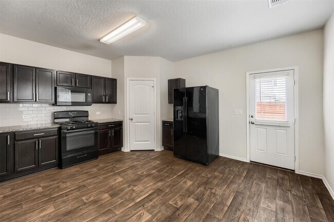 Building Photo - 3509 Conyers Ln