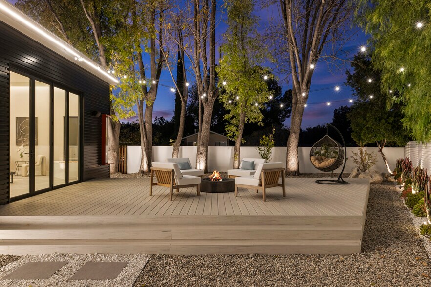 Building Photo - 22020 Alizondo Dr