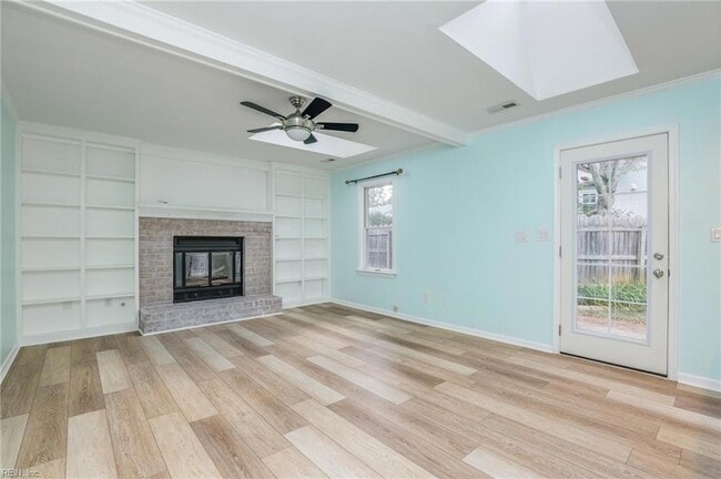 Building Photo - 521 Shakespeare Dr